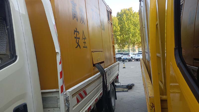 荣县如何判断柴油发电机组和UPS电源的切换时间是否符合要求？
