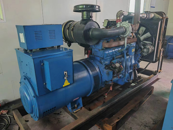 荣县100kW柴油发电机组使用多级机油有哪些优缺点？